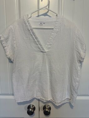 GAP White Gauze V-Neck Tunic Top